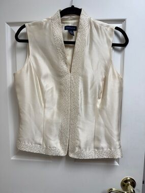 Ann Taylor 100% Silk Sleeveless Shell